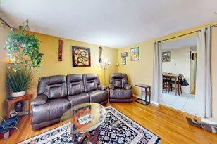 138 Ballou Ave, Boston, MA 02124 - Photo 6