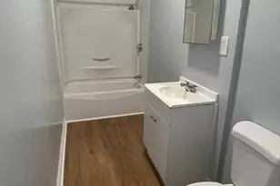 9 Townsend St, Worcester, MA 01609 - Photo 4