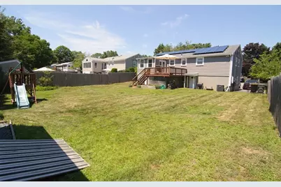 60 Greenleaf Circle #60, Framingham, MA 01701 - Photo 18