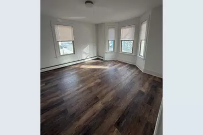 45 Elliot St #2, Beverly, MA 01915 - Photo 2