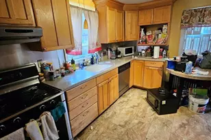 443 Mill St, Worcester, MA 01602 - Photo 2