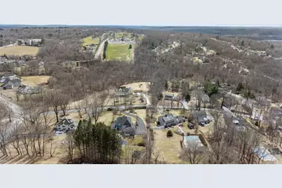 27 Old Upton Rd, Grafton, MA 01519 - Photo 34