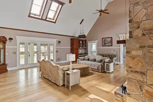 27 Old Upton Rd, Grafton, MA 01519 - Photo 18