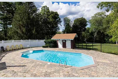 27 Old Upton Rd, Grafton, MA 01519 - Photo 6