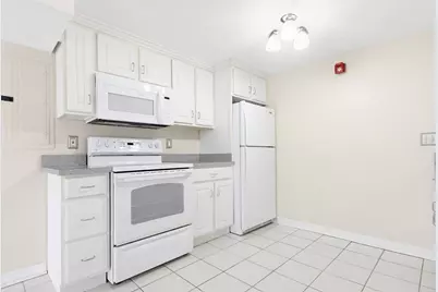 150 Rumford Ave #5, Mansfield, MA 02048 - Photo 12
