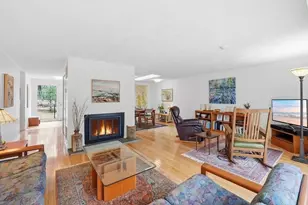 152 Chestnut Cir, Lincoln, MA 01773 - Photo 10