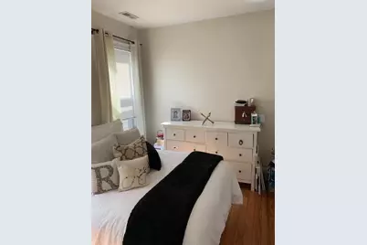 212 L Street #3, Boston, MA 02127 - Photo 8