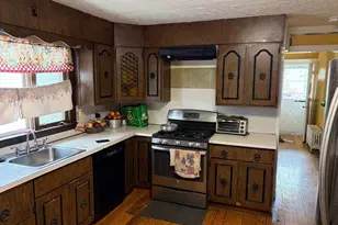 28 Vernal, Everett, MA 02149 - Photo 8