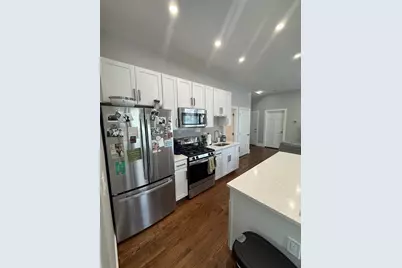 20 Mt Vernon St #2, Boston, MA 02125 - Photo 4