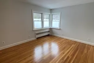 154 Lincoln Rd, Medford, MA 02155 - Photo 16