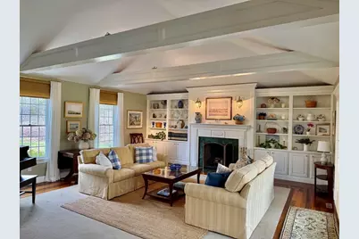 523 Old Westport Rd, Dartmouth, MA 02747 - Photo 10