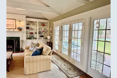 523 Old Westport Rd, Dartmouth, MA 02747 - Photo 14