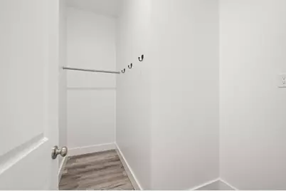 22 Woodbury St, Gloucester, MA 01930 - Photo 26