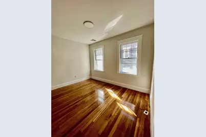 96 Walnut St #2, Brookline, MA 02445 - Photo 10