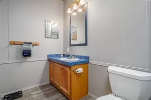 556 Central St, Leominster, MA 01453 - Photo 20