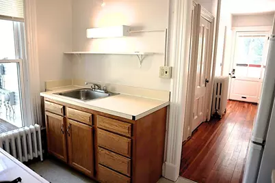 61 College Street #1, South Hadley, MA 01075 - Photo 4