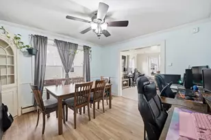 18 E Cleveland St, Greenfield, MA 01301 - Photo 8