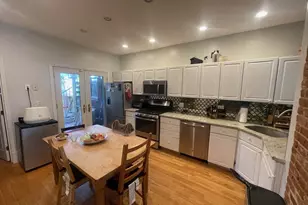 121 G St, Boston, MA 02127 - Photo 2