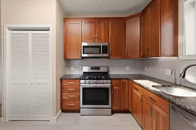 515 Pleasant St #3-1, Melrose, MA 02176 - Photo 14