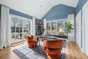 49 Hayden Rowe St, Hopkinton, MA 01748 - Photo 2