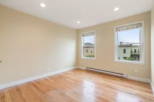 570 Washington St, Boston, MA 02135 - Photo 4