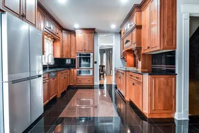 106 Danforth St, Framingham, MA 01701 - Photo 10