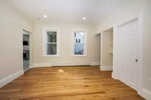 1297 Pleasant St, Weymouth, MA 02189 - Photo 12