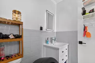 1576 Cambridge St, Cambridge, MA 02138 - Photo 8