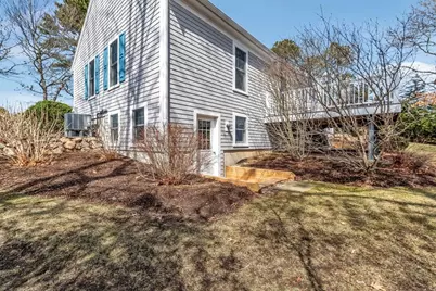 219 Pheasant Hill Cir, Barnstable, MA 02635 - Photo 34