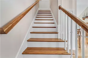 219 Pheasant Hill Cir, Barnstable, MA 02635 - Photo 18