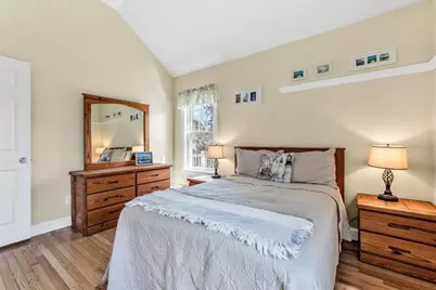 219 Pheasant Hill Cir, Barnstable, MA 02635 - Photo 14