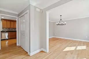 19 Benjamin Ln, Reading, MA 01867 - Photo 8