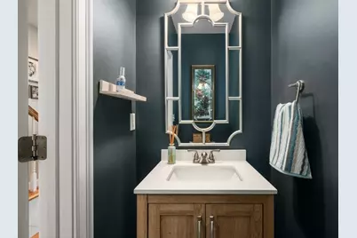 8 Gates Ln #A, Wakefield, MA 01880 - Photo 18