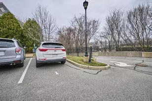 35 Commonwealth Ave, Newton, MA 02467 - Photo 26