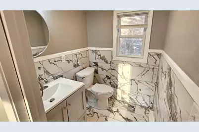 825 Scenic Hwy #4, Bourne, MA 02532 - Photo 8