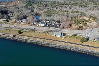 825 Scenic Hwy #4, Bourne, MA 02532 - Photo 22