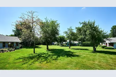 14 McIntosh Drive #14, Amherst, MA 01002 - Photo 36