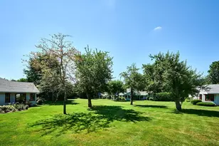 14 McIntosh Dr, Amherst, MA 01002 - Photo 36