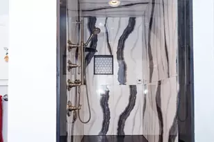 6 Barry Dr, Framingham, MA 01702 - Photo 20