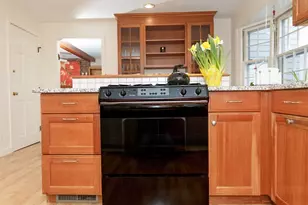 6 Barry Dr, Framingham, MA 01702 - Photo 10