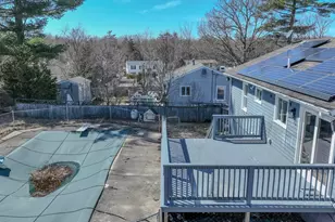 48 Irene St, New Bedford, MA 02745 - Photo 6