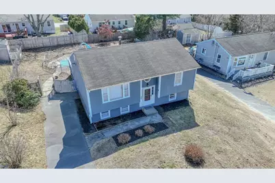 48 Irene St, New Bedford, MA 02745 - Photo 4