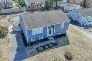 48 Irene St, New Bedford, MA 02745 - Photo 4