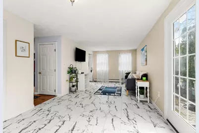 31 Peoples Place, Haverhill, MA 01832 - Photo 8