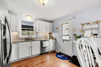 31 Peoples Place, Haverhill, MA 01832 - Photo 4