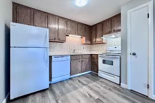 17 Old Colony Ln, Arlington, MA 02476 - Photo 1