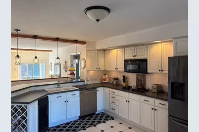 321 Westerly Cr., Ludlow, MA 01056 - Photo 12