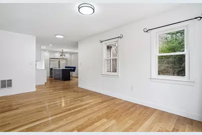 724 Linwood, Abington, MA 02351 - Photo 4