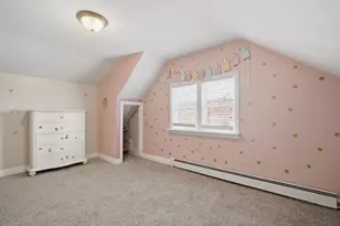 77 Locust St, Holyoke, MA 01040 - Photo 24