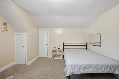 77 Locust Street, Holyoke, MA 01040 - Photo 22